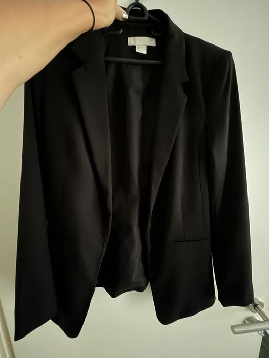 H&M черно стилно сако
