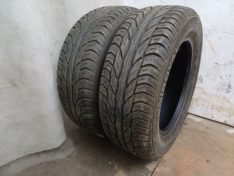 Шины 195/60 R14 Uniroyal пара.