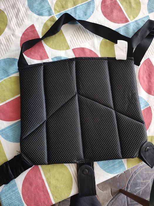 Адаптер за предпазен колан