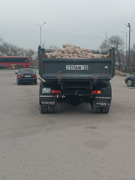 Доставка сепучих материалов, песок, щебен