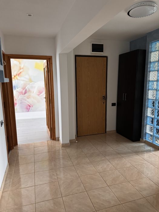 Apartament 3 camere complet utilat