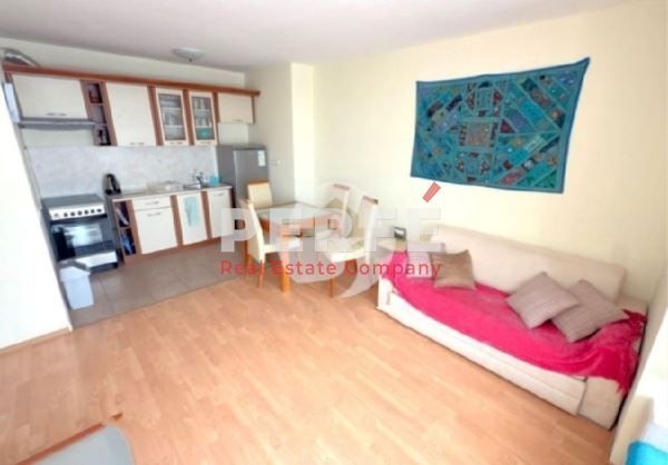 Продава се Двустаен апартамент в к.к. Слънчев бряг - 56 кв.м за 1072 €/кв.м - Снимка #2