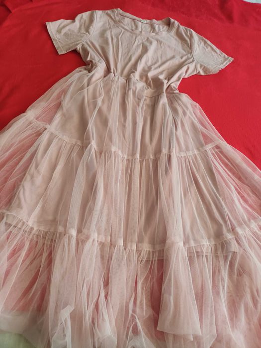Нежное Платье б/у