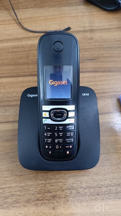 Гарантия на 1 месяц. Продам радиотелефон Gigaset C610