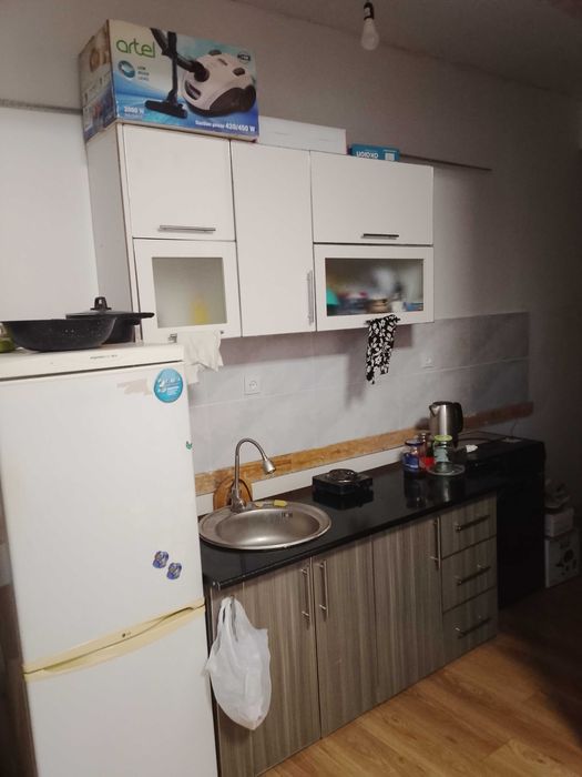 Продаю 2 ком квартиру рядом с метро чоштепа