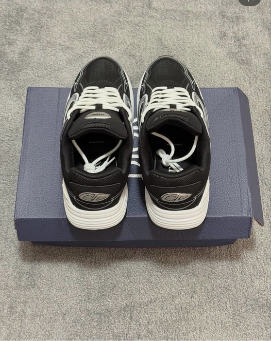 Dior b30.
