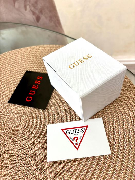 Ceas de dama GUESS Riviera W0323L1