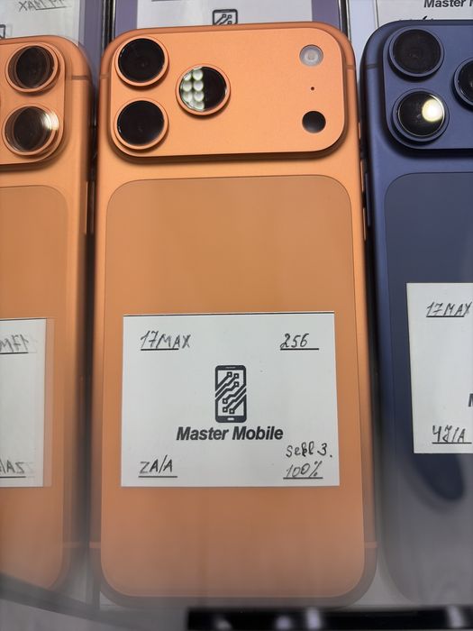 Iphone 17 Max Orange