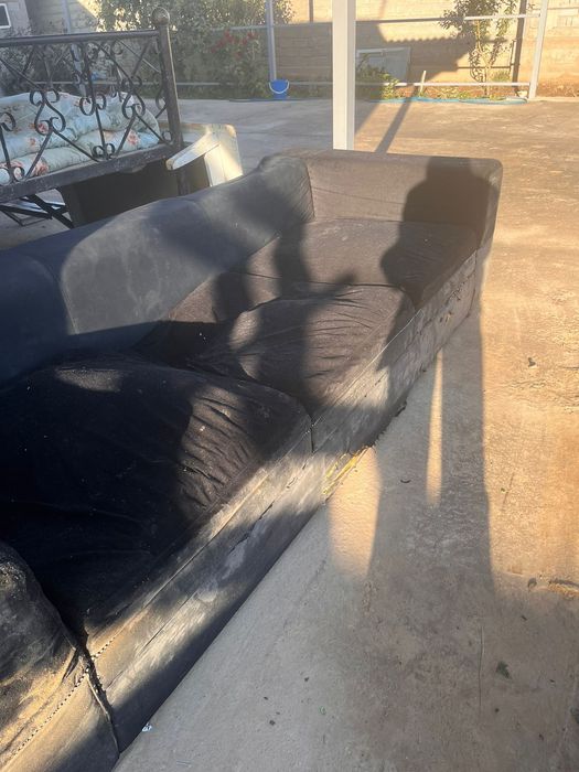 Диван  сатылады.