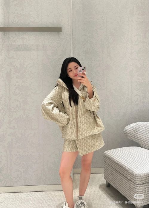 Dior женски горница и ветровка материя кашмир ПОСЛЕДНИ БРОЙКИ