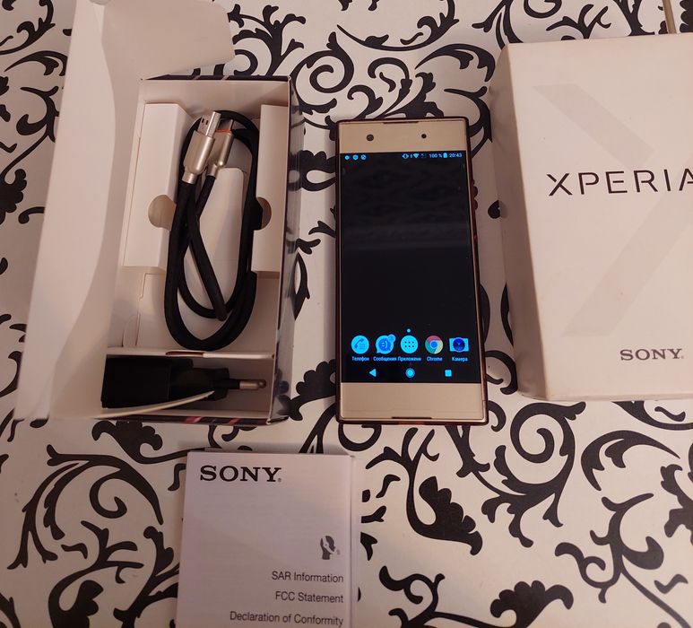 Телефоны SONY . IPHONE