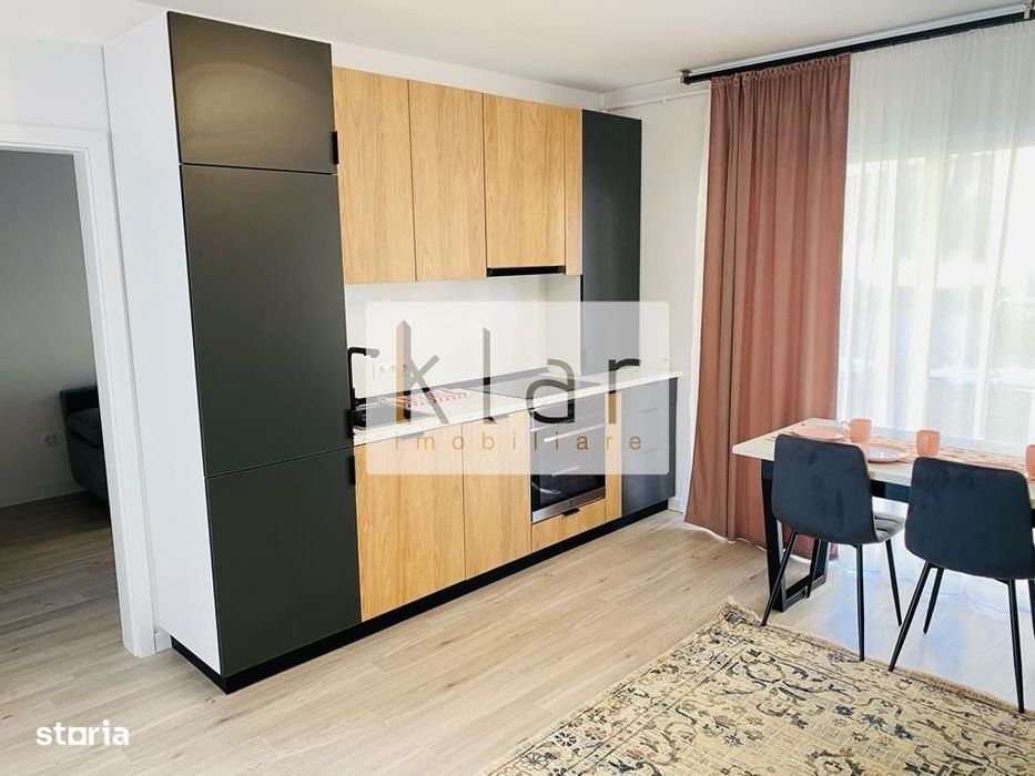 Inchiriere apartament  3 camere in vila zona Regal cu parcare si boxa
