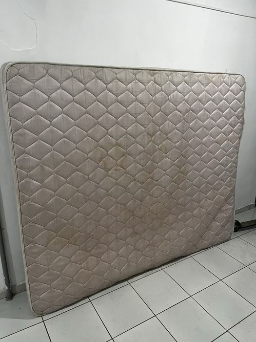 Матрас для спальни