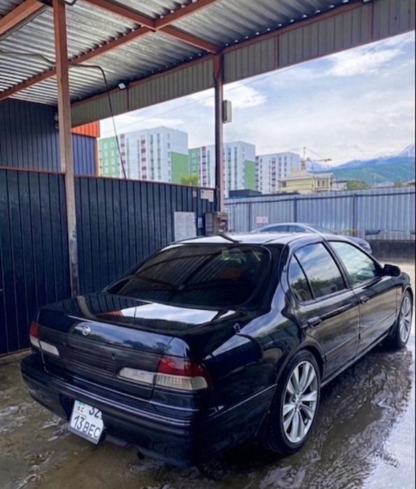 Nissan Maxima 1995