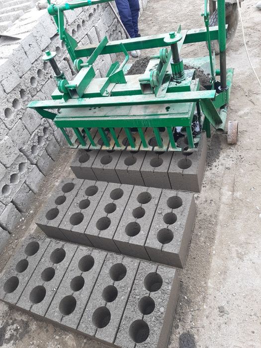 Press shlaka blok qolib (апарат) Yangi