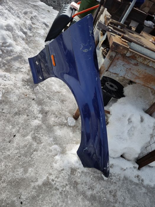 Крыло правое бмв е36