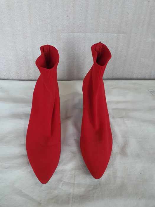 Продаются Туфли Женские