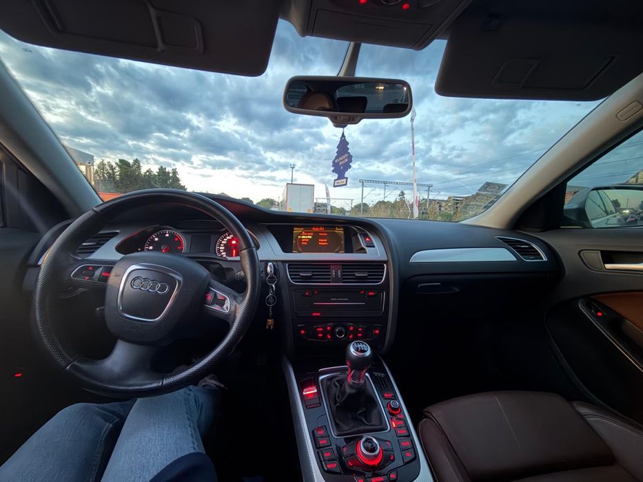 AUDI A4 2010 — imagine 3