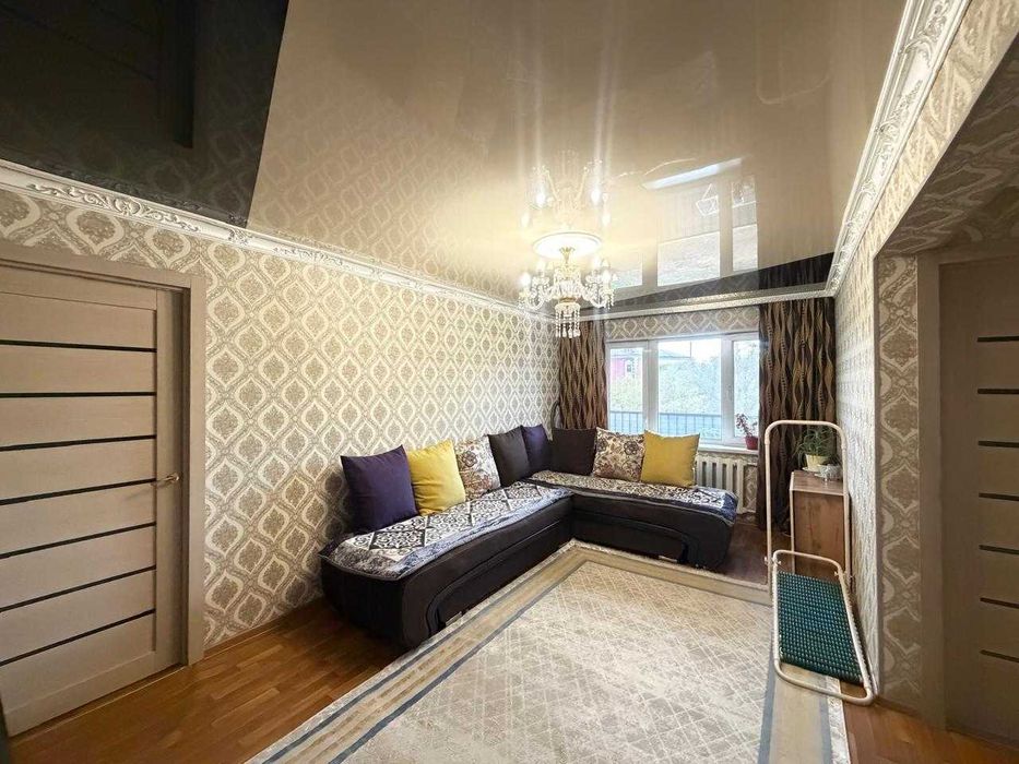 / Продам 2х ком квартиру Кужанова 21, 2 этаж, возле ДК, Торг