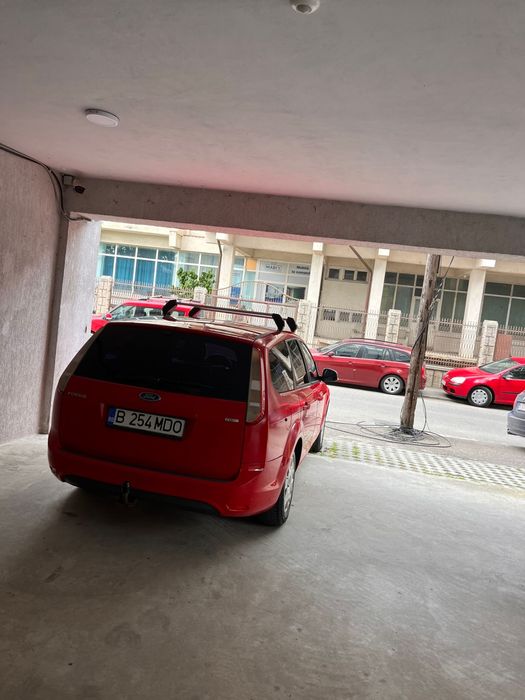 FORD Focus 2009 — imagine 5