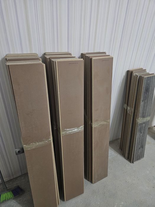 Продам ламинит 27 кв. Отличное состояние