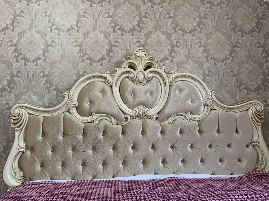 Спальная гарнитура