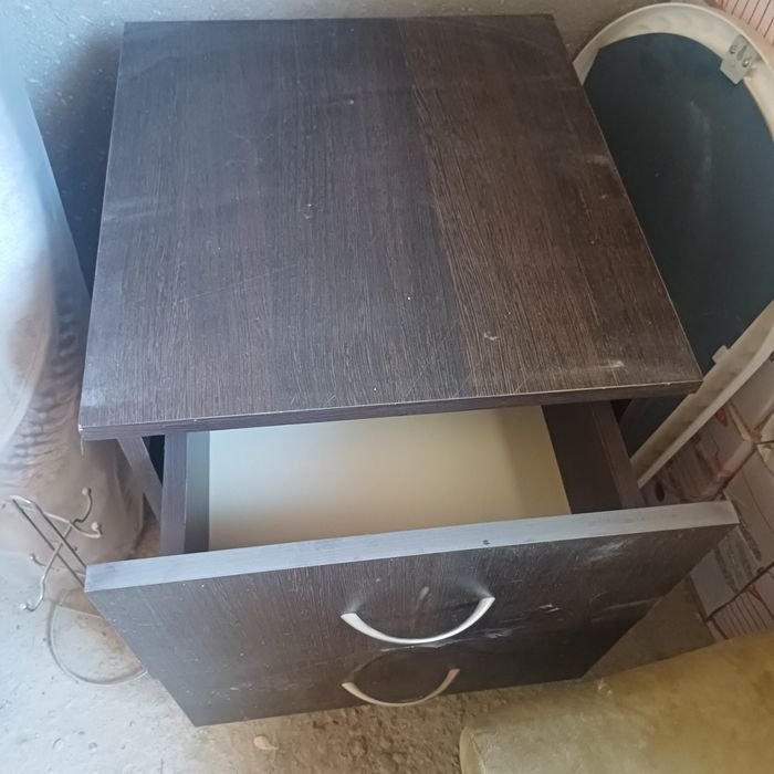 Продам тумбочки Б/У