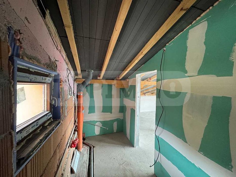 Продава се Къща в с. Рогачево, Област Добрич - 400 кв.м за 775 €/кв.м - Снимка #3