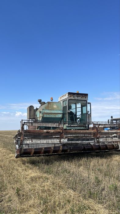 Продам комбайн енисей