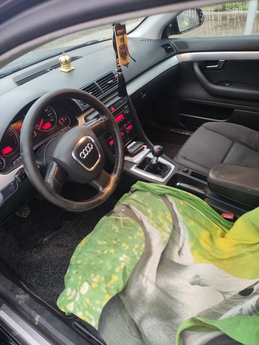 Vând audi A4 b7 2,litri dizel an 2006