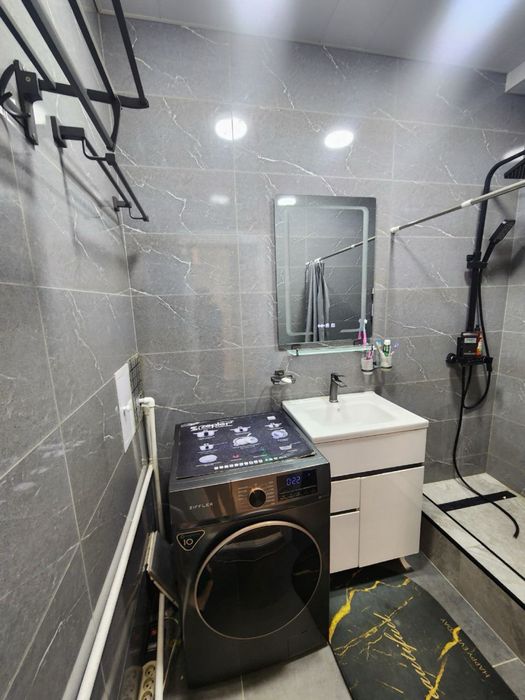 Yakkasaroy city mallda joylashkan, 3-honali hamma sharoitlari bor