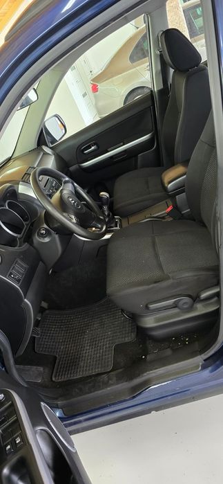 Suzuki gravitatea an 2012 Euro 5 4x4 posibilitate rate goarna cu bulet