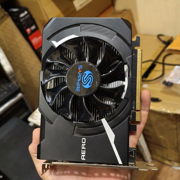 RX560 GTX 1070 видеокарты Gigabyte