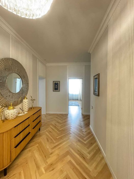 Продажа 4-комнатной квартиры