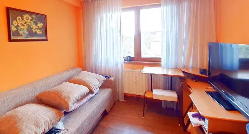 Дава се под наем Двустаен апартамент в Пловдив, Гагарин - 60 кв.м за 280.5 € - Снимка #1