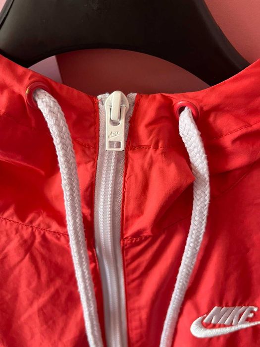 Връхна дреха на NIKE