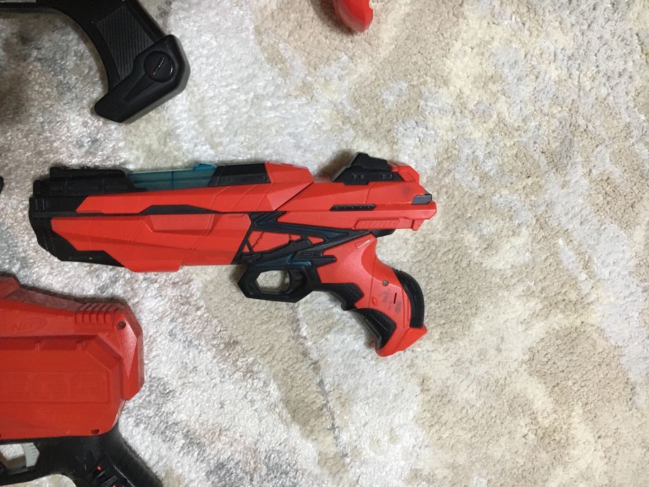 Продаются автоматы,писталеты