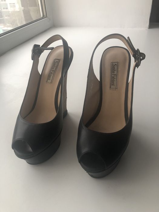 Продаются туфли классные,удобные