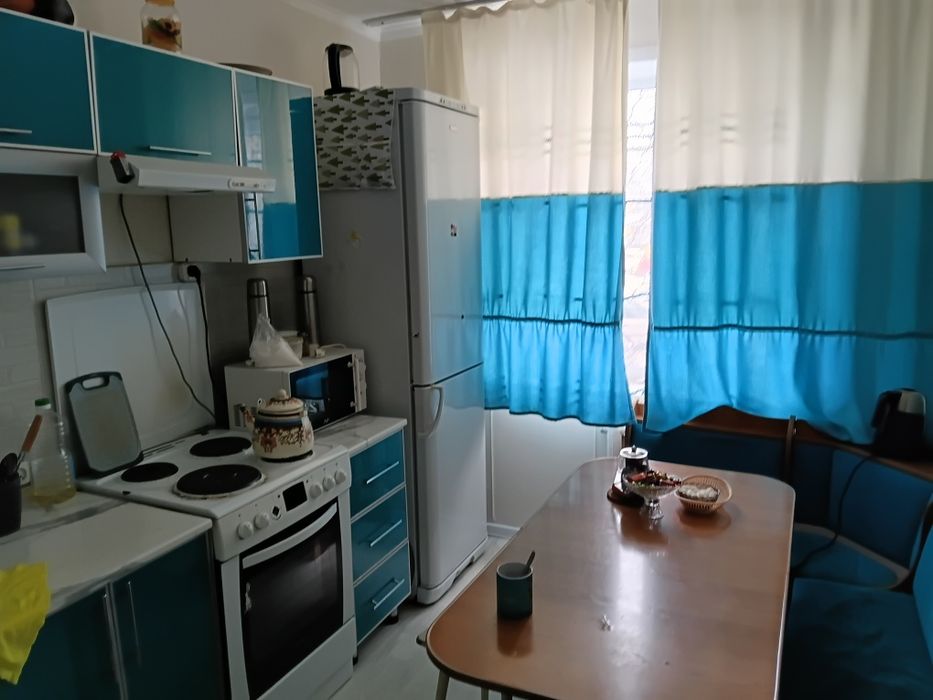 Сдам квартиру 3х комнатную