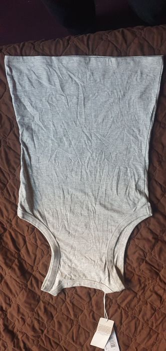 Maiou Guess origina nou top gri S