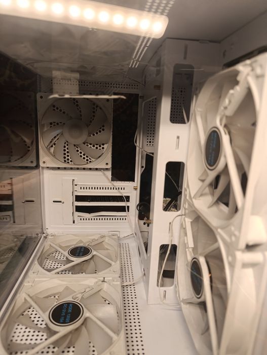 Продам корпус для пк