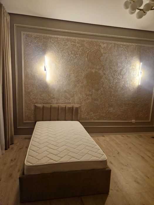 Реставрация обивка мягкой мебели.Большой выбор тканей