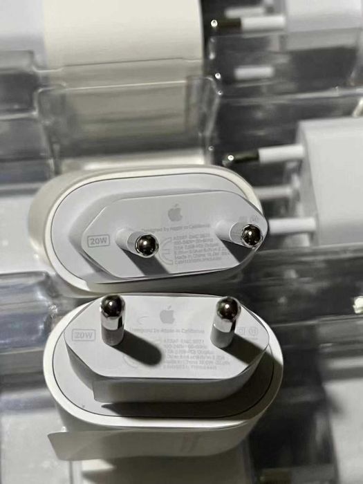 Incarcator original Apple 20W Iphone set priza cablu / toate modelele