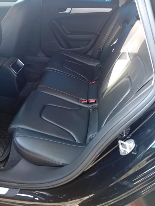 Vând Audi A 4  B 8 An  2011