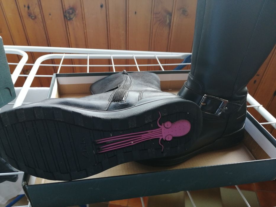 Ботуши Clarks...
