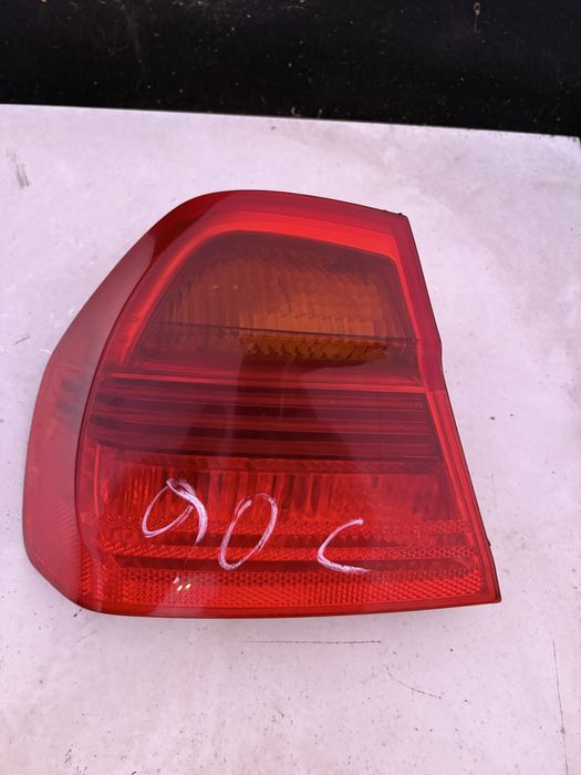 Стоп ляв външен BMW E90. 2006год.