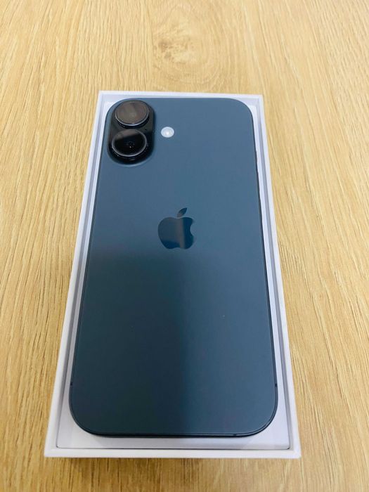 НОВ !!! Apple iPhone 17, 256GB, 5G, Black