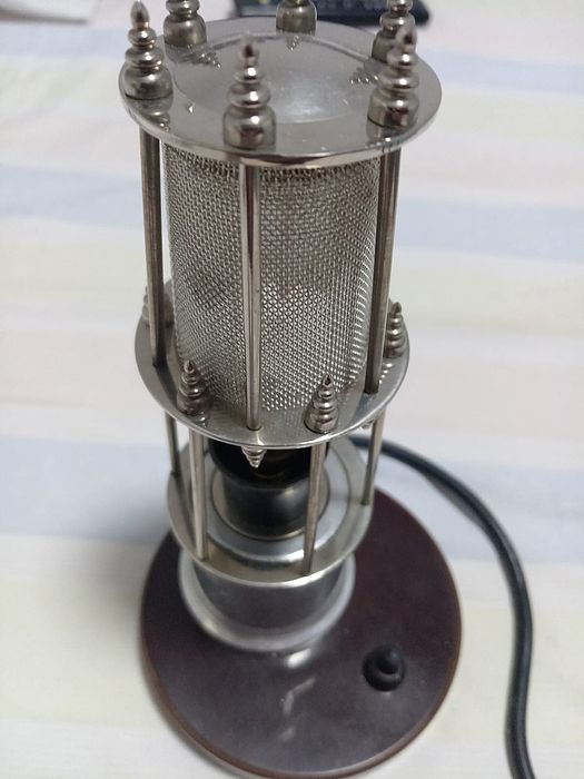 Veioze vintage industriale handmade – România anii ’80 – set 2 bucăți – stil steampunk/loft