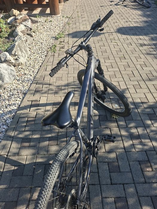 Bicicleta MTB 21 viteze cu suspensie