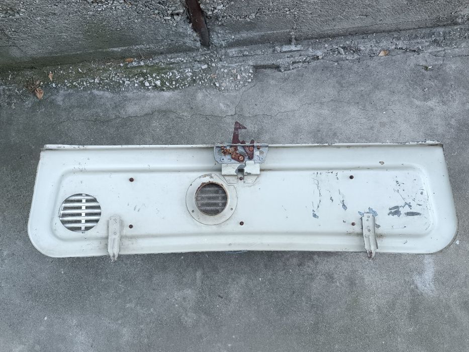 Предна решетка за Трабант